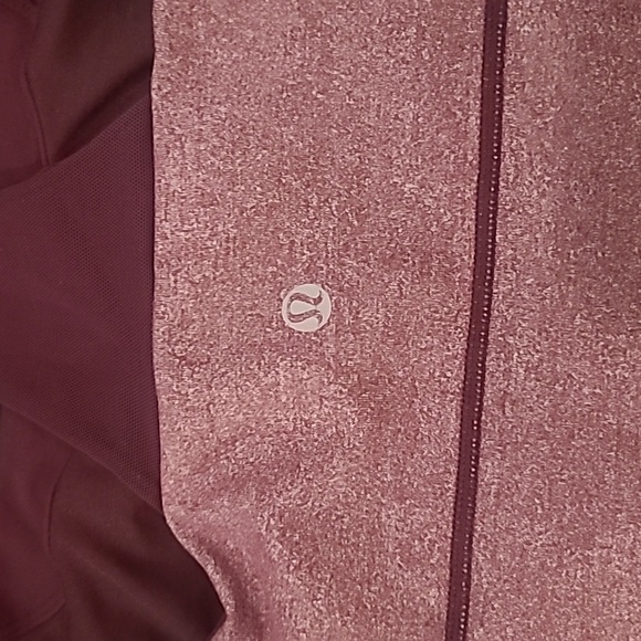 Lululemon Scoop Neck Tank, Sz 8, Heathered Plum. EUC - Picture 8 of 10